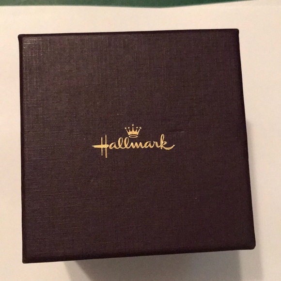 Brand New HALLMARK Silver tone Watch - Picture 2 of 3